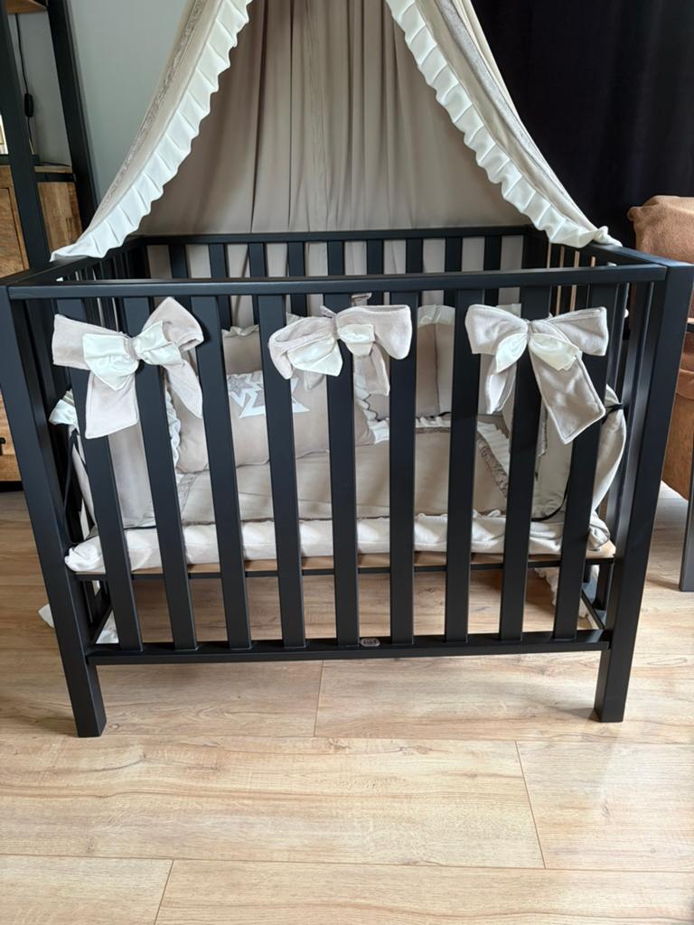 babybox inclusief boxbekleding, Kinderen en Baby's, Boxen, Ophalen, Zo goed als nieuw