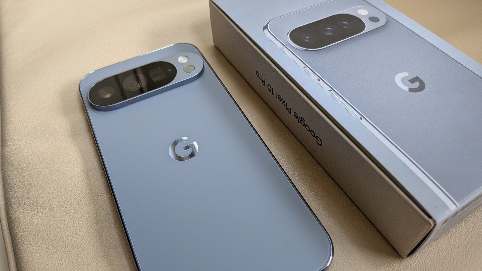 Google Pixel 10 Pro 256 GB Moonstone - Zo goed als nieuw