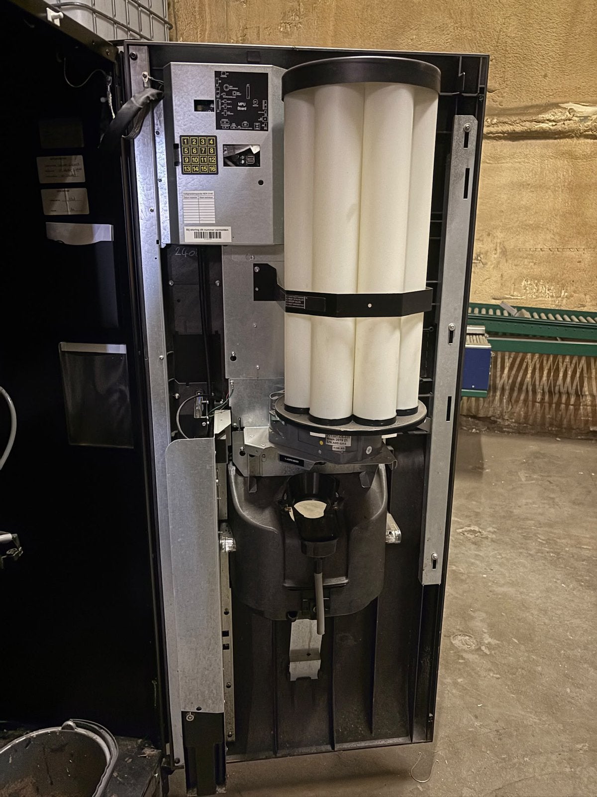 Koffie automaat, Ophalen, Gebruikt, Gemalen koffie, 10 kopjes of meer