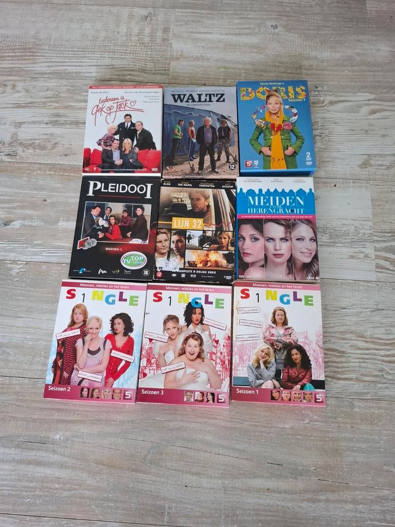 Nederlandse series., Alle leeftijden, Ophalen of Verzenden, Zo goed als nieuw