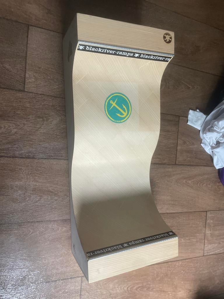Blackriver Fingerboard Ramp - Mini Halfpipe, Ophalen, Zo goed als nieuw