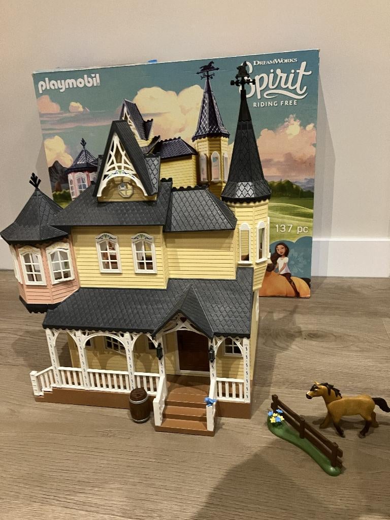 Playmobil Spirit Lucky's huis 9475 - compleet, Ophalen, Zo goed als nieuw, Complete set