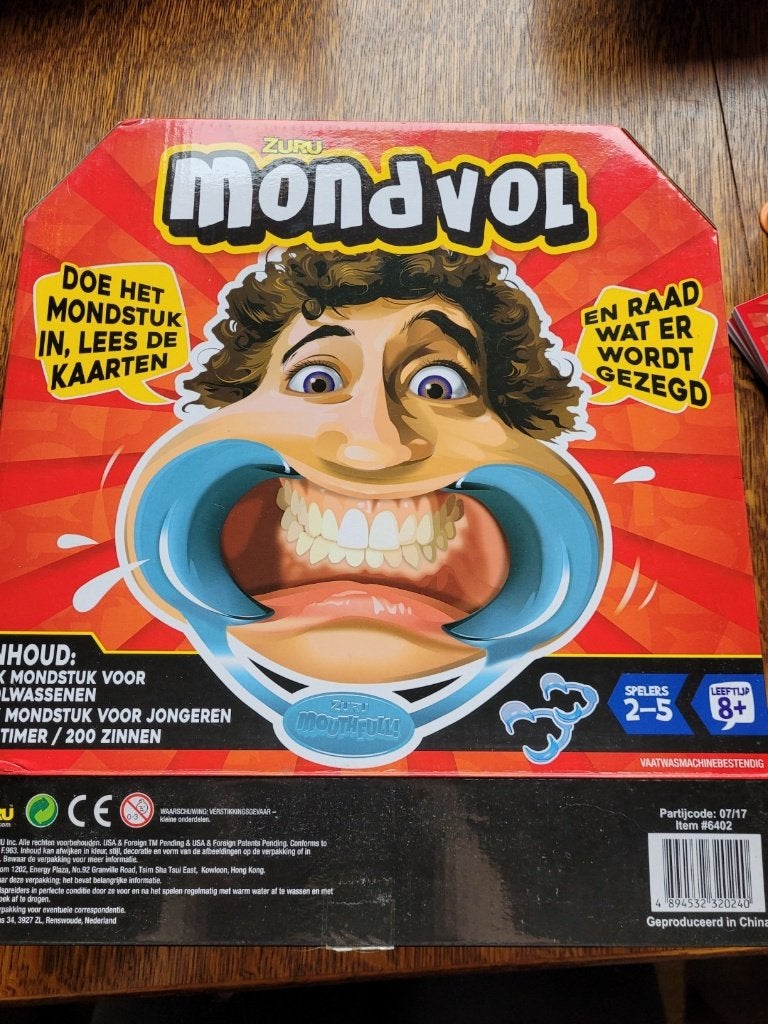 het grappige spel MONDVOL, Vijf spelers of meer, Ophalen of Verzenden, Zo goed als nieuw
