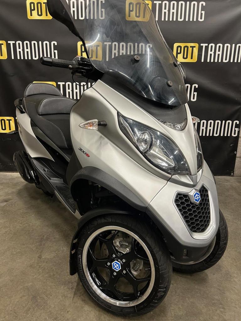 Piaggio MP3 300 LT ABS ASR 2017 Autorijbewijs 3 mnd garantie, Motoren, Motoren | Piaggio, Bedrijf, Overig