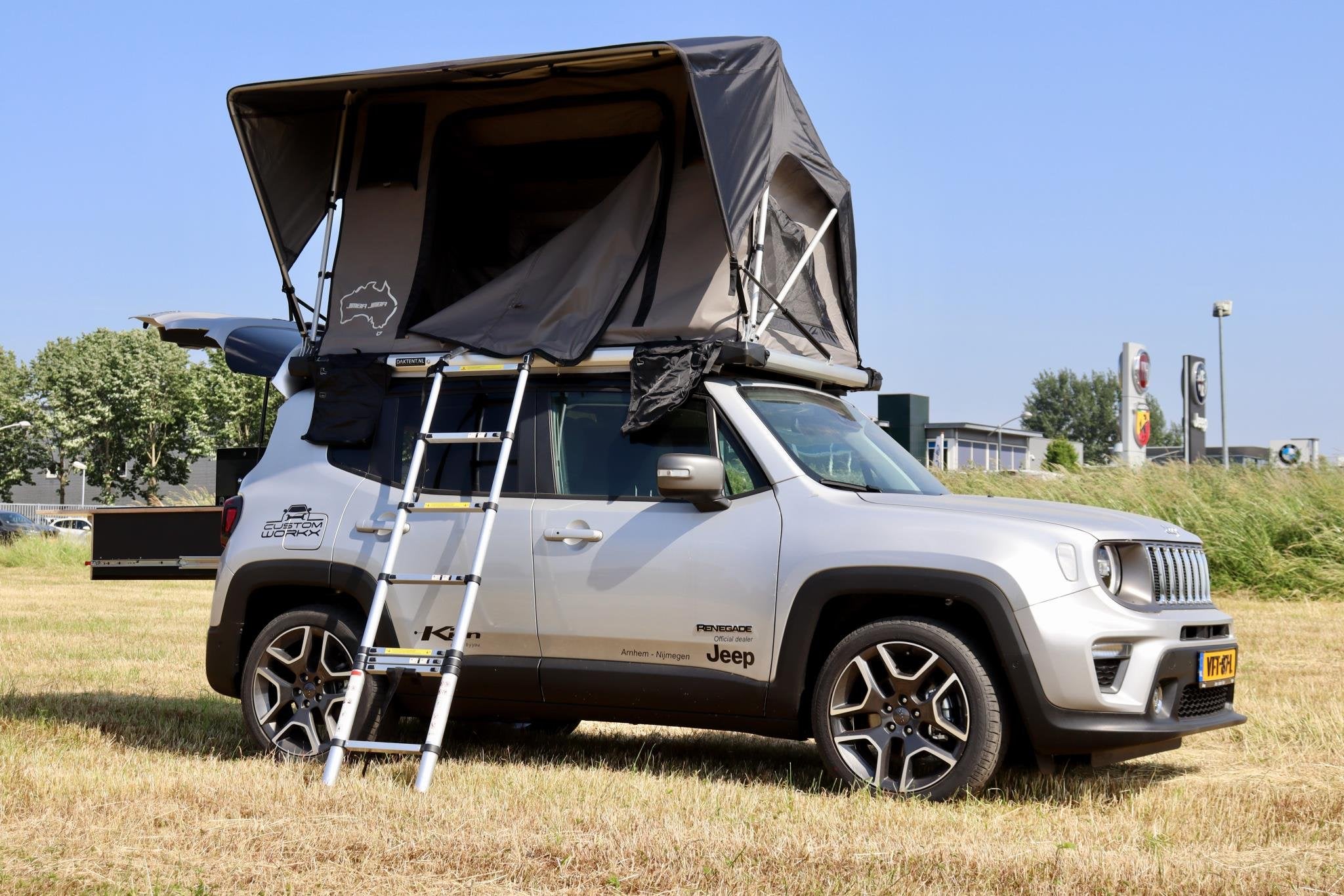 Jeep Renegade 1.0T-e Limited | Grijs kenteken | DakTent | In, Auto's, Bestelauto's, Bedrijf, Handgeschakeld, 3 cilinders, Zilver of Grijs