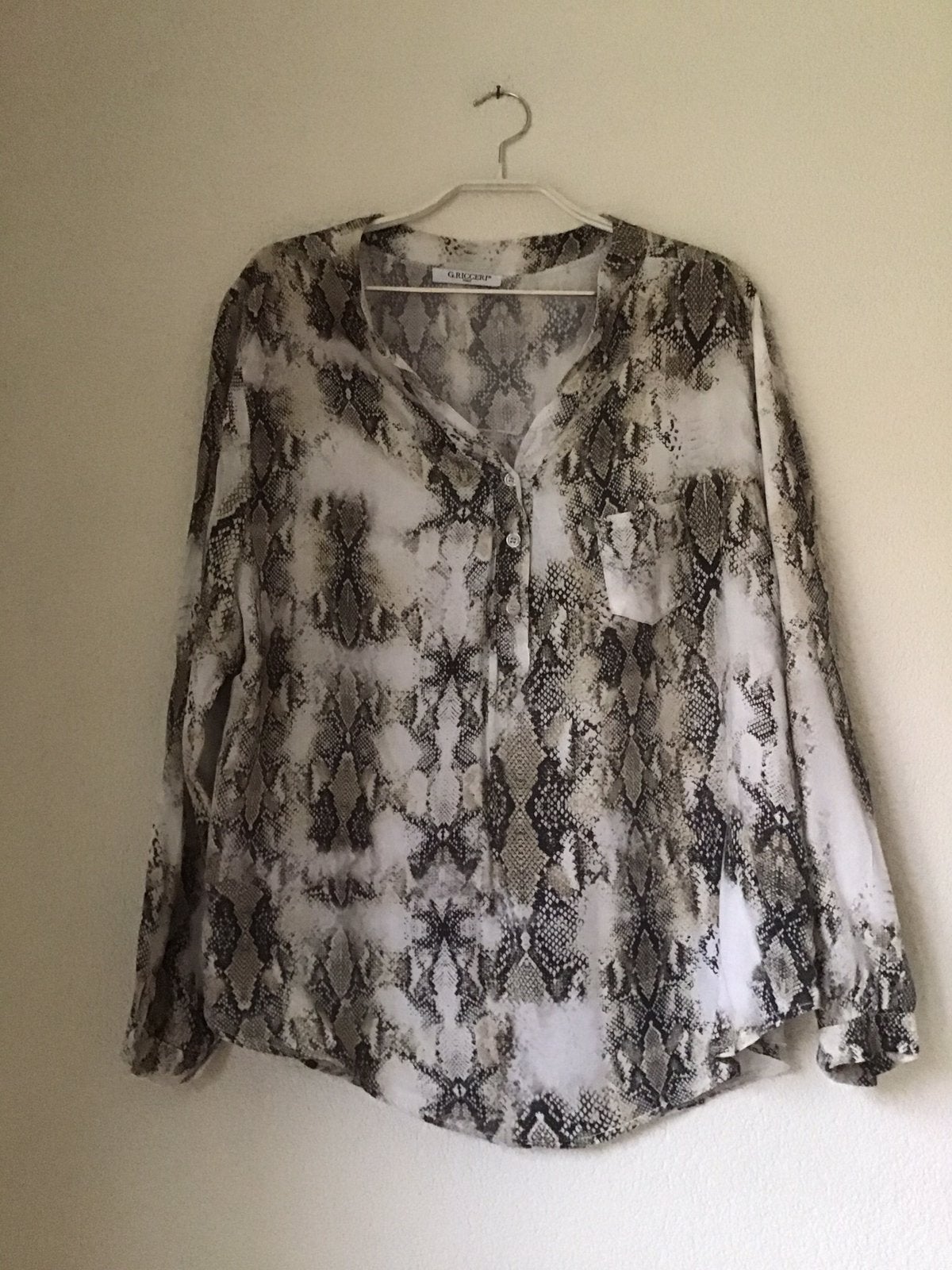 G. Ricceri Blouse grijs/wit mitief maat XL, Ophalen of Verzenden, Zo goed als nieuw, Maat 46/48 (XL) of groter, Overige kleuren