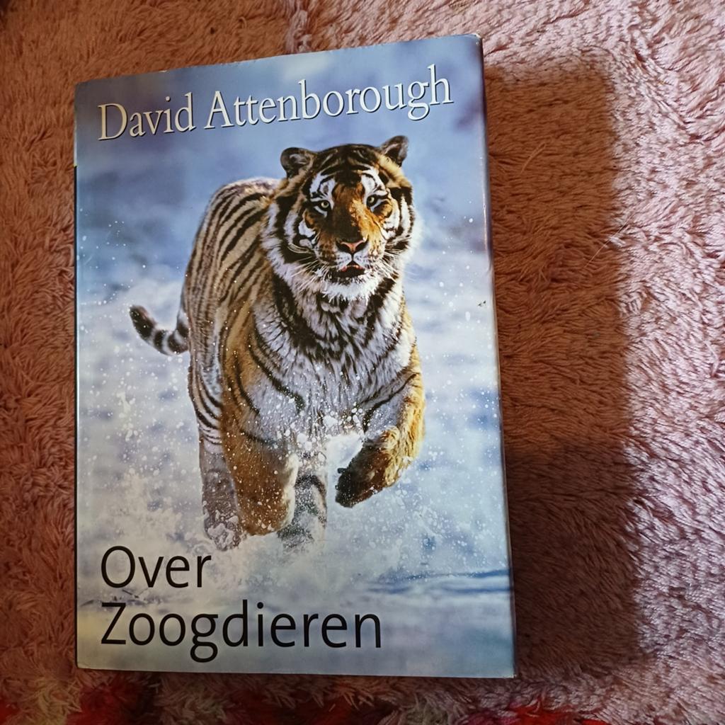 D. Attenborough - Over zoogdieren, D. Attenborough, Ophalen of Verzenden, Zo goed als nieuw, Paarden of Pony's