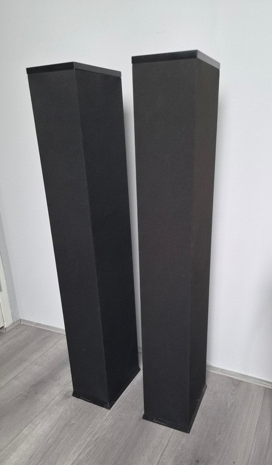 Zuil speakers Acoustic Analysing Septum, Vloerstaande luidspreker, Gebruikt, 60 tot 120 watt, Ophalen
