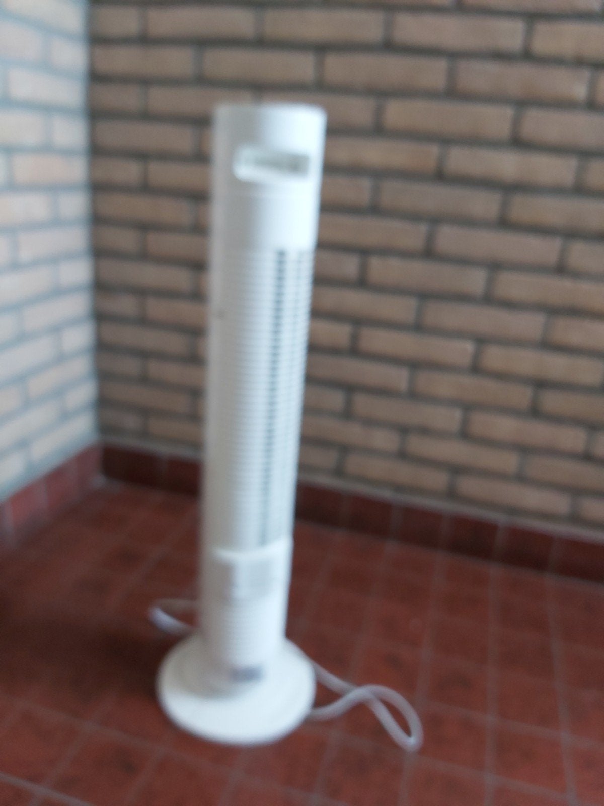 Ventilator / Tower Fan., Witgoed en Apparatuur, Ventilatoren, Ophalen of Verzenden, Tafelventilator