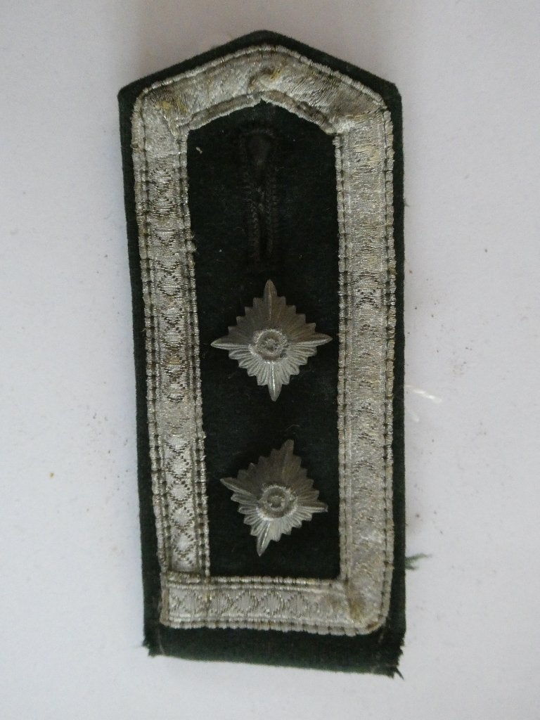 Schouderstuk, oberfeldwebel -oud model., Ophalen of Verzenden, Landmacht, Duitsland, Embleem of Badge