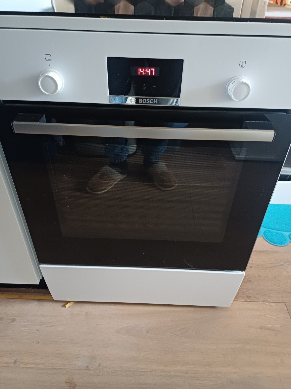 inductie fornuis Bosch, Ophalen, 4 kookzones, Zo goed als nieuw, Inductie