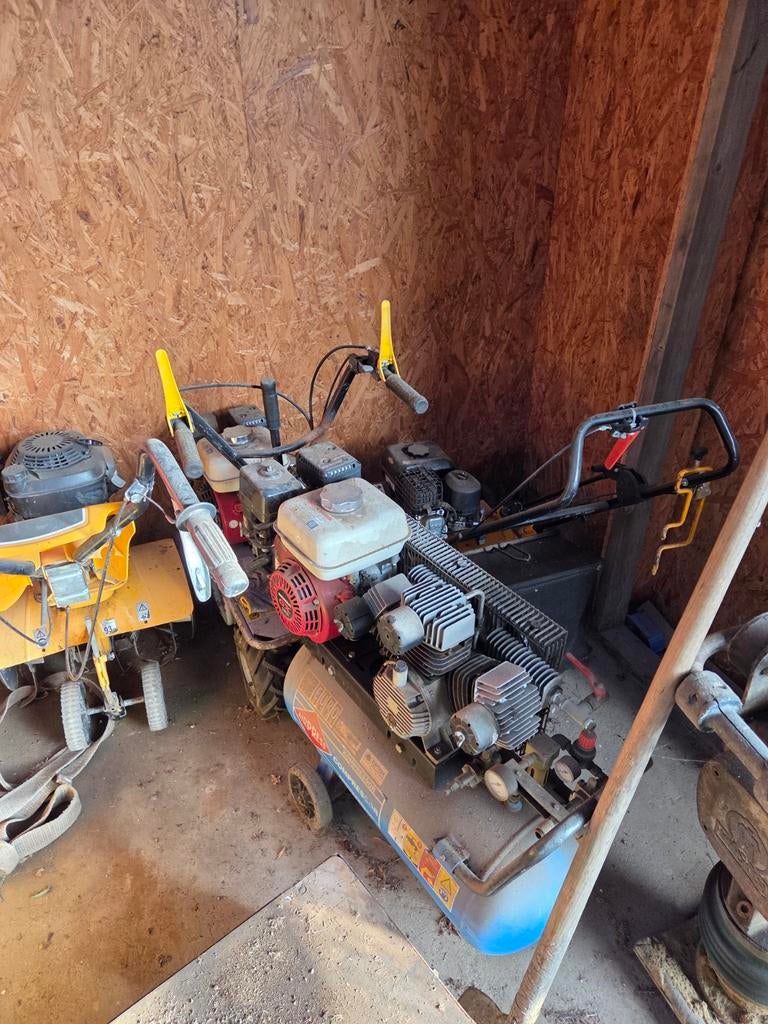 Compressor, mobiele benzine, Ophalen of Verzenden, Zo goed als nieuw