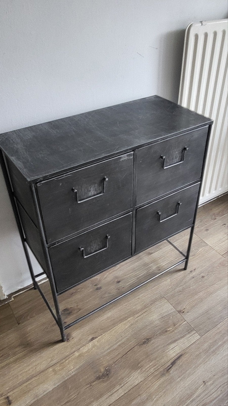 Industrieel ladekastje van ijzer, zwart/grijs, Huis en Inrichting, Kasten | Ladekasten, Ophalen, Gebruikt, 50 tot 100 cm, 3 of 4 laden