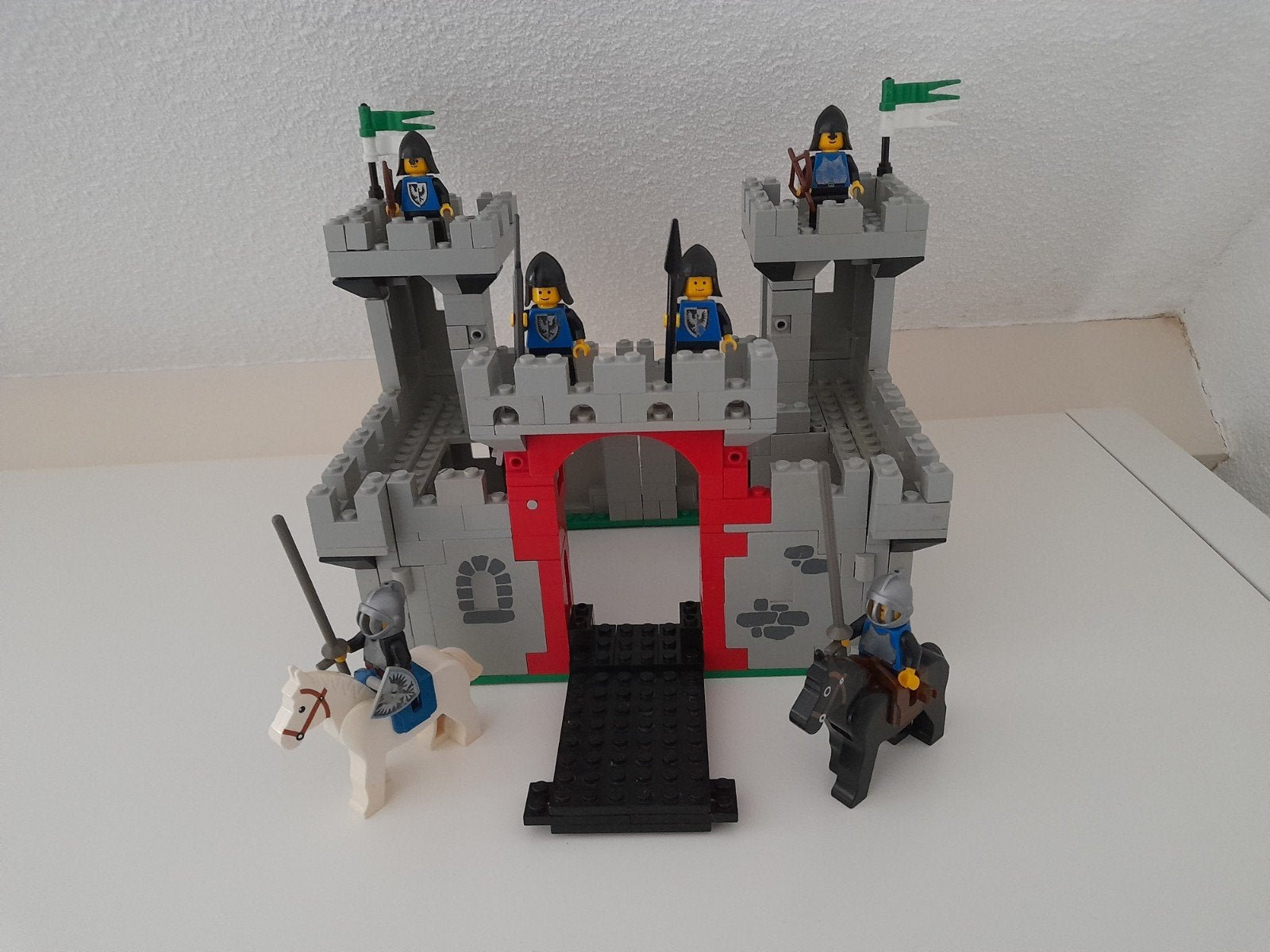 Lego Kasteel- 6073 - Falcon Knights, Ophalen of Verzenden, Gebruikt