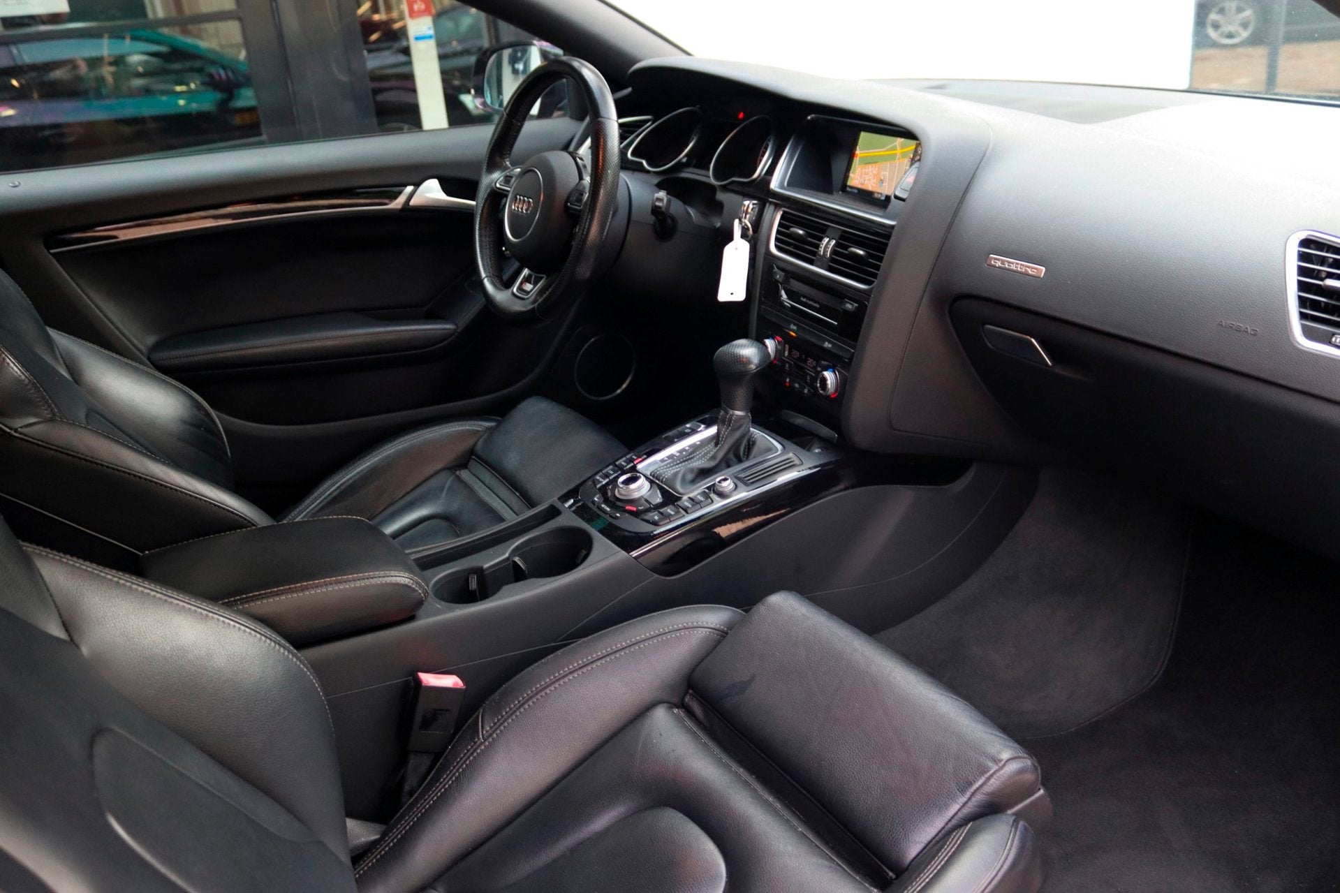 Audi A5 Coupé 3.0 TFSI Quattro 2x S-line B&O ORIGINEEL NL, Auto's, Gebruikt, 2995 cc, 4 stoelen, Leder en Stof