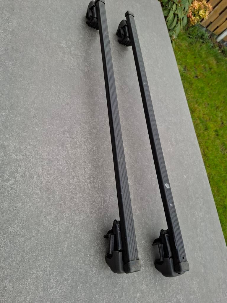 Thule dakdragers met slot en sleutel, Ophalen, Gebruikt