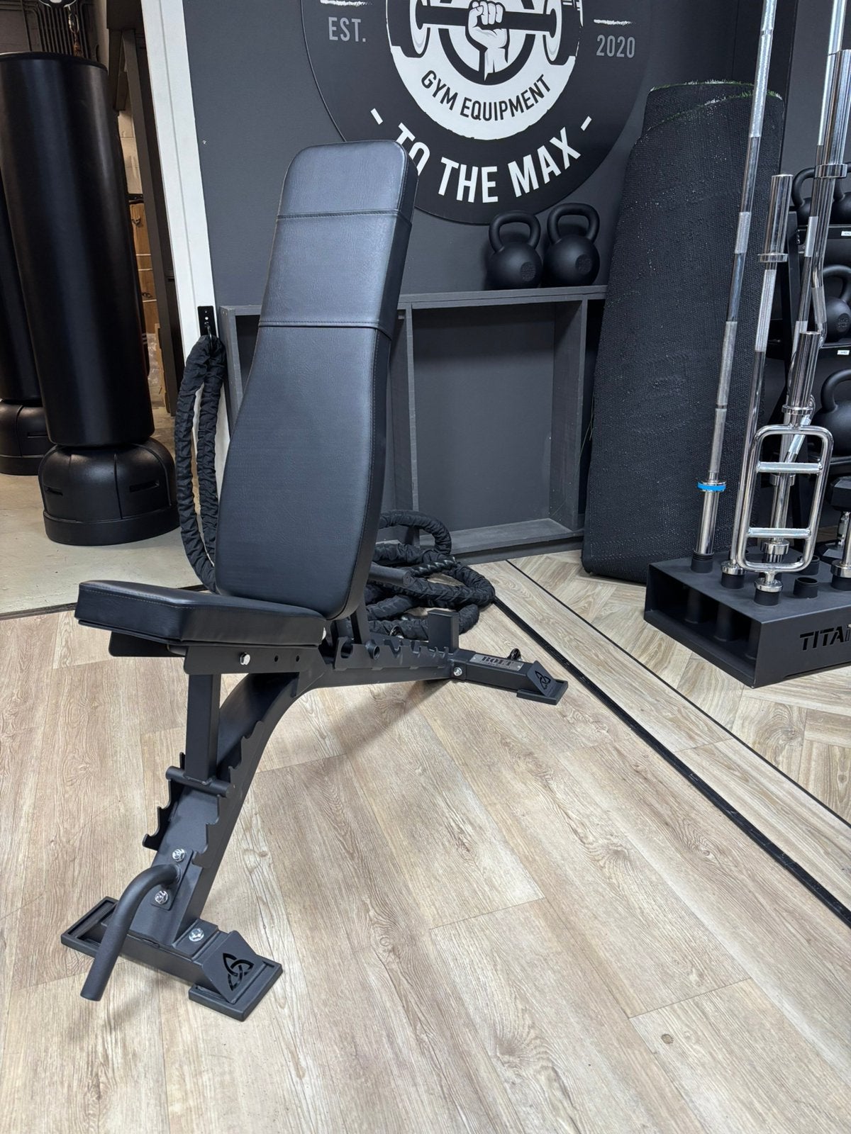 Verstelbare/adjustable bench/bank Bolt Fitness! Nieuw! 3x, Nieuw, Ophalen of Verzenden, ., Info@fitnesstradingtothemax.nl