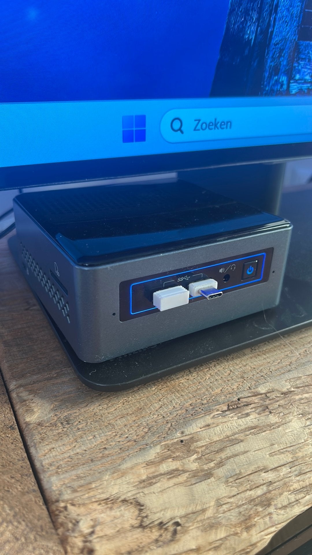 Intel NUC6CAYH Mini PC – 8GB RAM + 128GB SSD – Windows 11, Ophalen of Verzenden, Zo goed als nieuw, Minder dan 2 Ghz, SSD