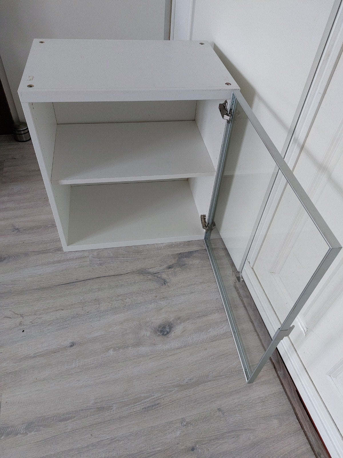 Te koop: Wandkast met glazen deur - 60x42x64 cm, Huis en Inrichting, Ophalen, Gebruikt, Minder dan 150 cm, Minder dan 100 cm
