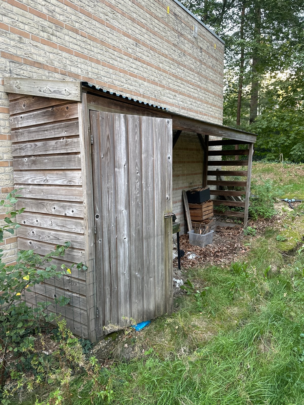 Houten berging met overkapping, Ophalen of Verzenden, Gebruikt, Hout, Overige typen