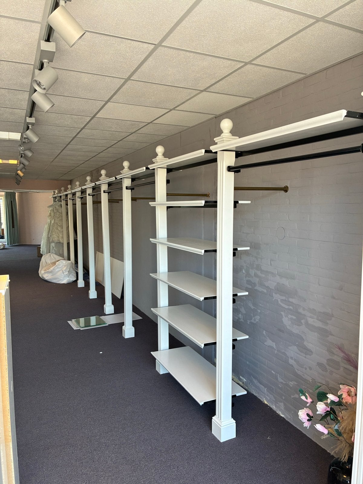 Flexibele Kledingrekken met Stangen en Planken (250cm hoog), Ophalen