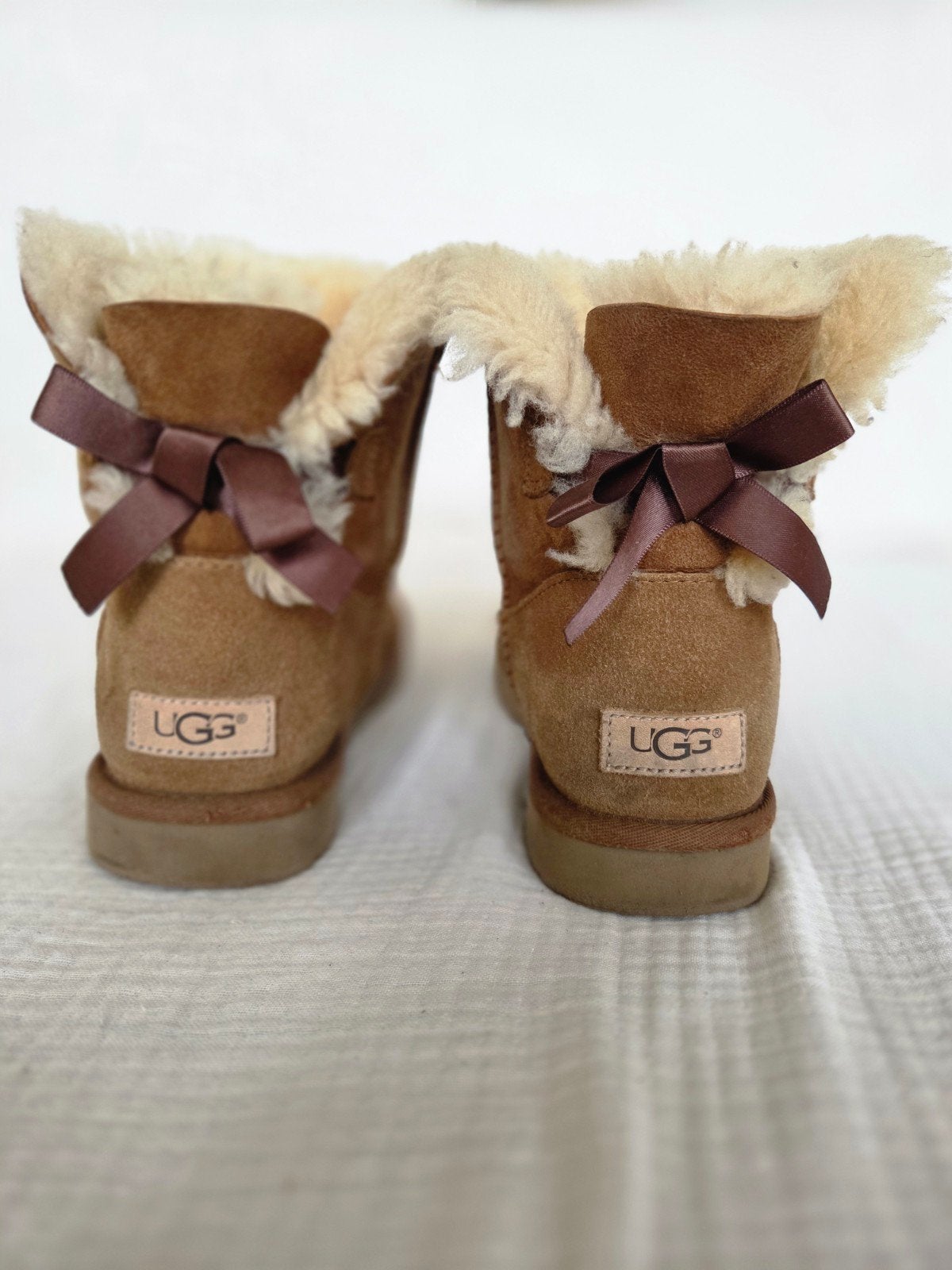 UGG Bailey Bow, bruin/caramel maat 38 te koop, UGG, Bruin, Snowboots, Ophalen of Verzenden