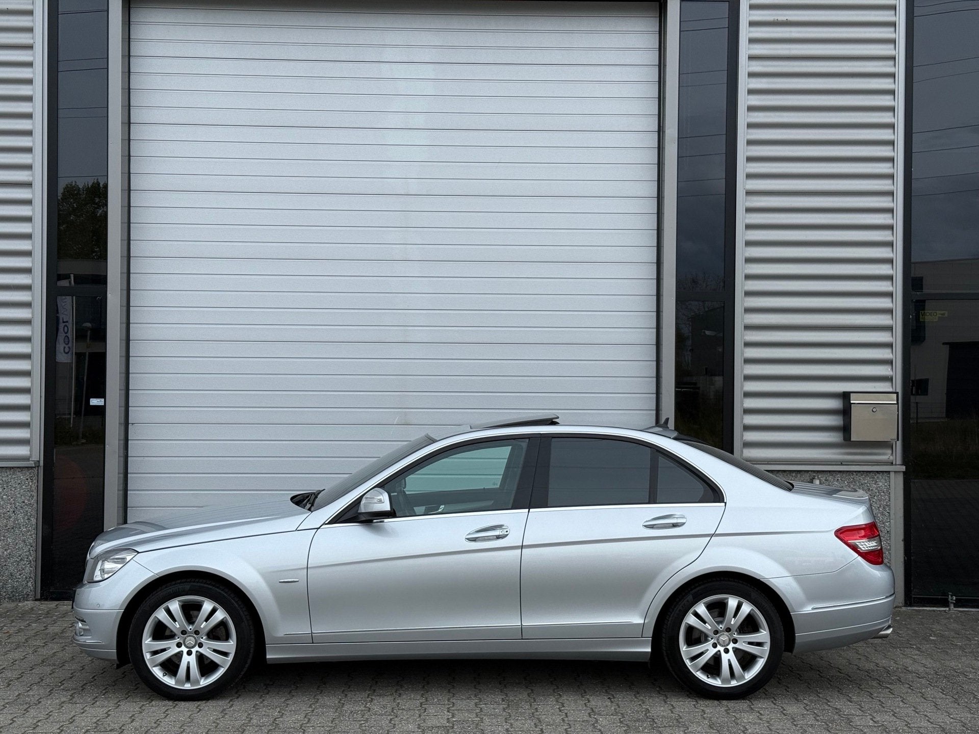 Mercedes-Benz C-klasse 280 Avantgarde Xenon Schuifdak, Automaat, Achterwielaandrijving, Zwart, Leder en Stof