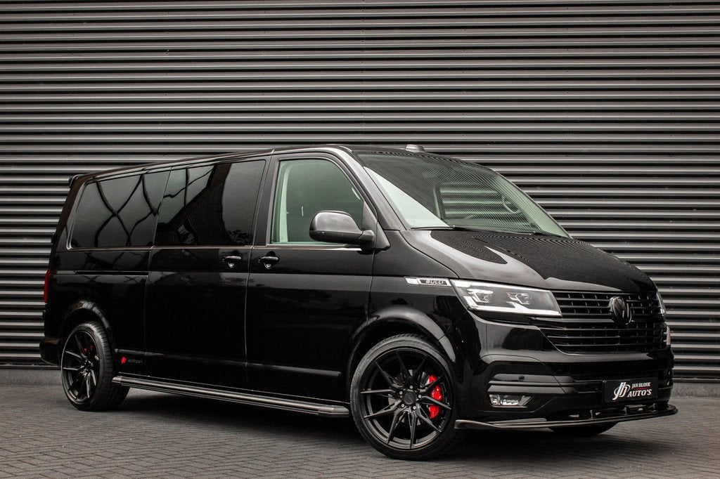 Volkswagen Transporter 2.0 TDI L2H1 150PK BULLI DC DUBBEL CA, Auto's, 4 cilinders, 150 pk, Volkswagen, Zwart