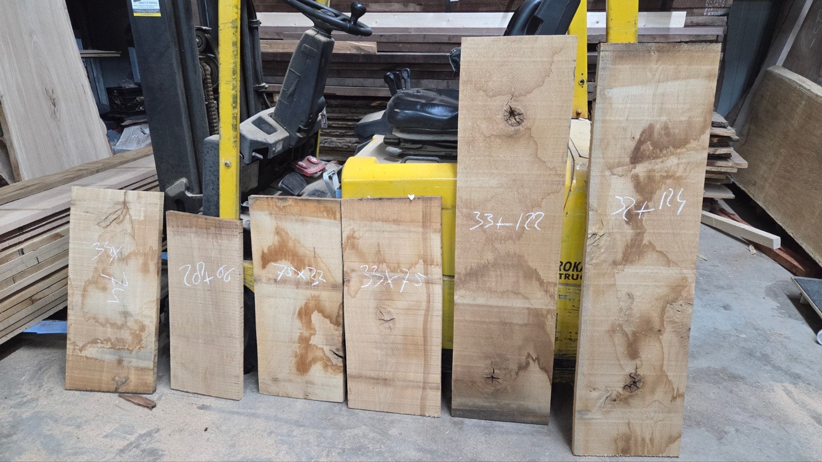Europees eiken restpartij - 6 planken - KD gedroogd, Doe-het-zelf en Verbouw, Hout en Planken, Ophalen, Gebruikt, 25 tot 50 mm