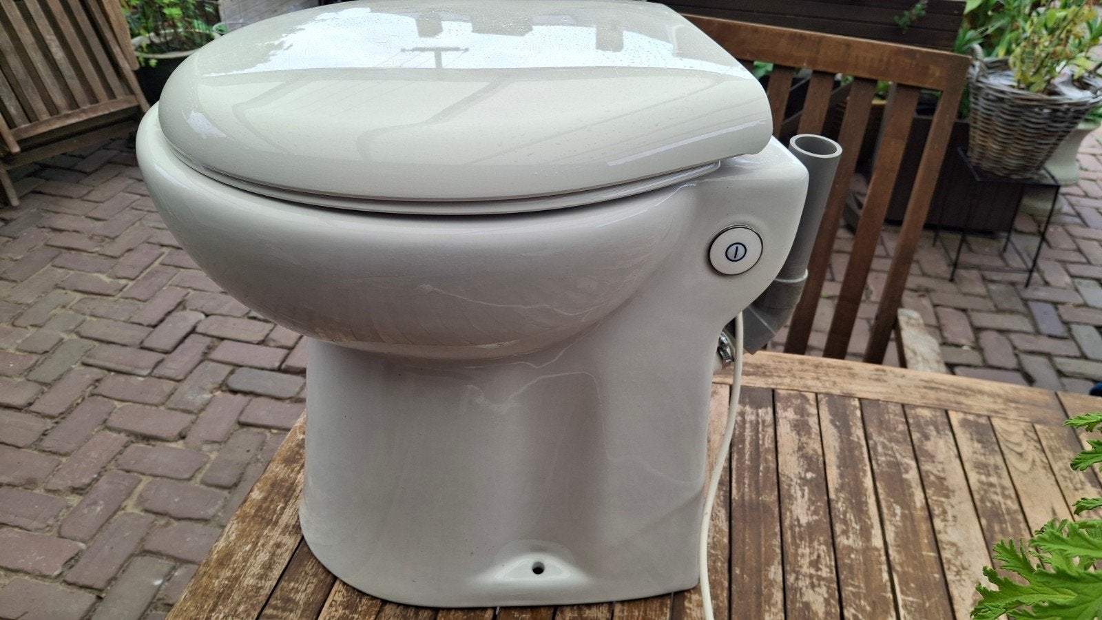 Broyeurtoilet Sani-Start - Staande broyeur, Ophalen