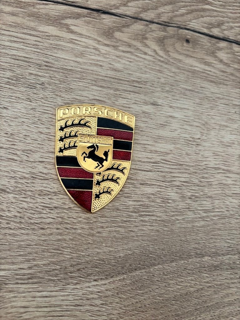 Porsche kofferbak embleem, Verzenden