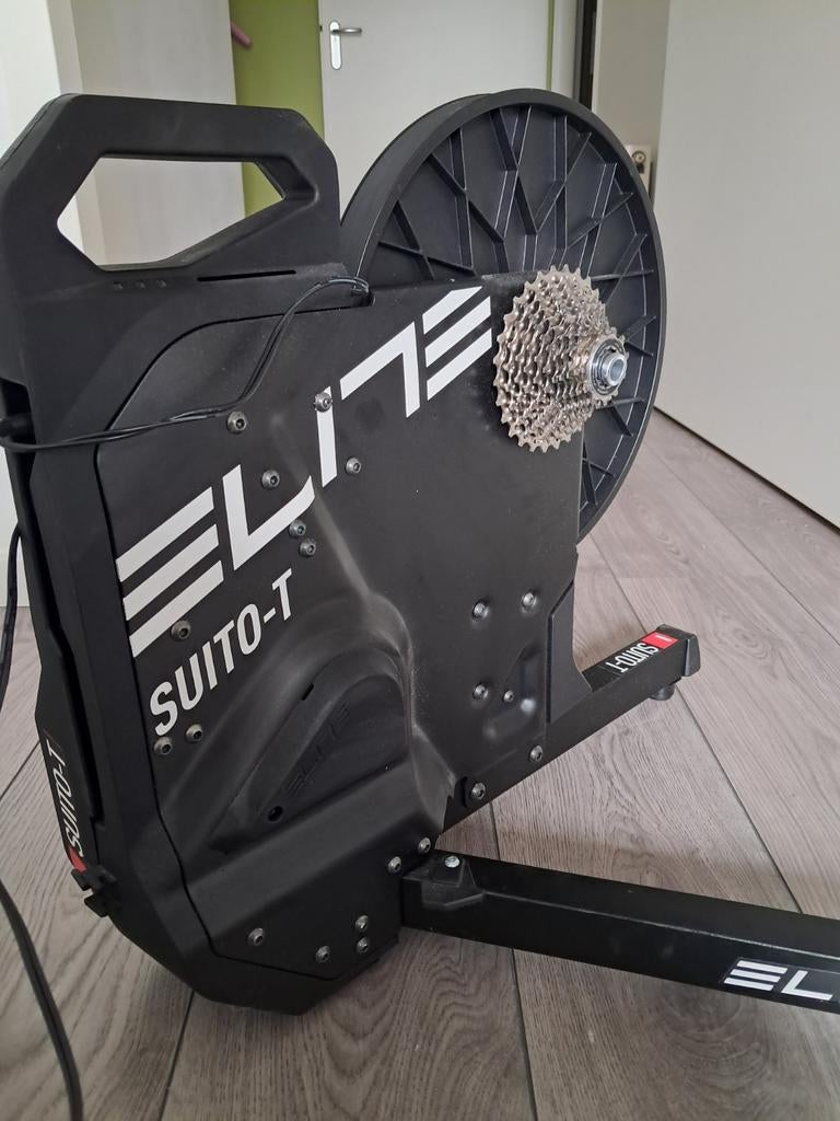 Elite Suito-T Direct Drive Fietstrainer - Zo goed als nieuw, Sport en Fitness, Wielrennen, Ophalen, Zo goed als nieuw, Overige typen