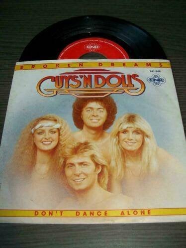 GUYS 'N DOLLS met BROKEN DREAMS 7 inch (1982) in nieuwstaat , Verzenden, 7 inch, Zo goed als nieuw, Pop