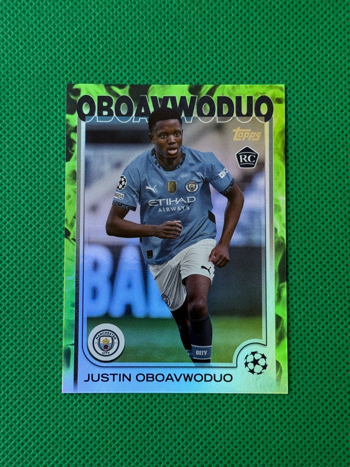 Justin Oboavwoduo #144 Manchester City Topps 2024-2025 /199, Hobby en Vrije tijd, Stickers en Plaatjes, Ophalen of Verzenden, Zo goed als nieuw
