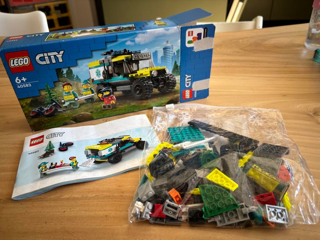 Lego City 40582 / terreinambulance, Ophalen of Verzenden, Zo goed als nieuw