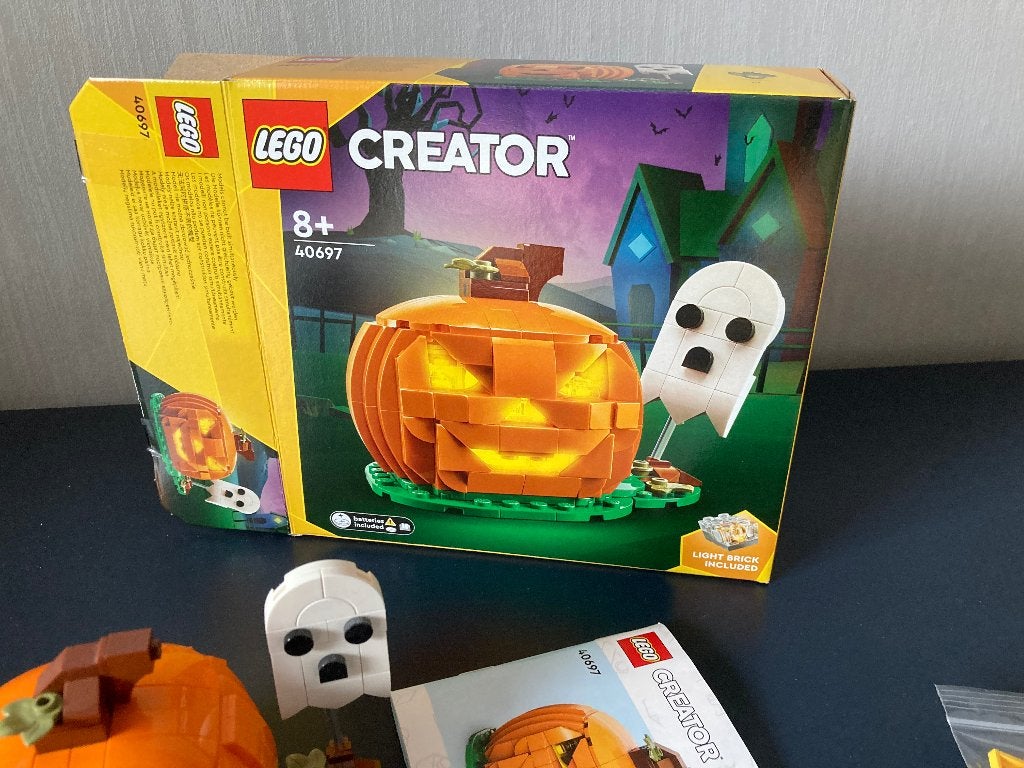 Lego 40697 Halloween pompoen met licht steen, Lego, Ophalen of Verzenden, Zo goed als nieuw, Creator