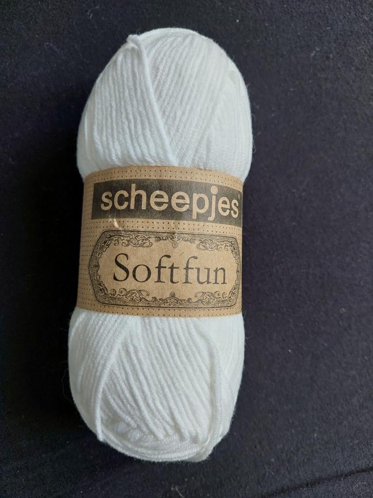 Scheepjeswol soft fun, Hobby en Vrije tijd, Breien en Haken, Ophalen of Verzenden, Nieuw, Breien of Haken, Wol of Garen