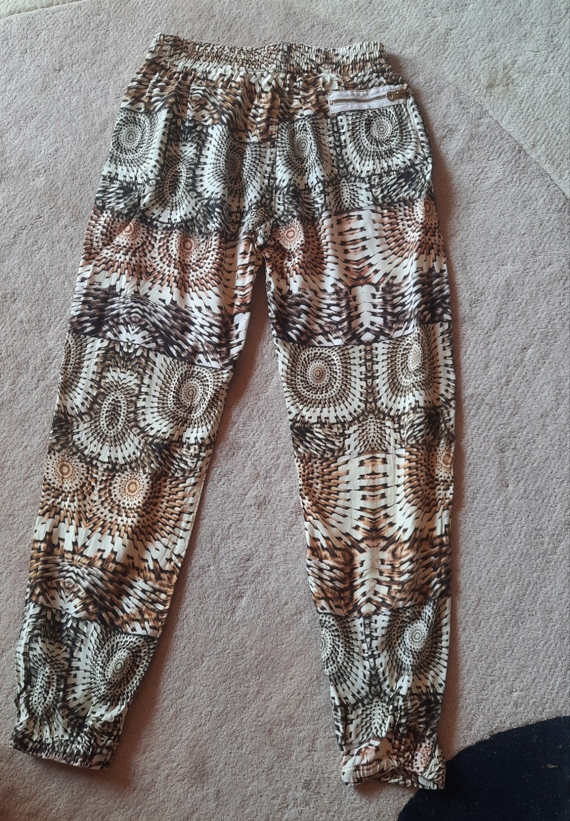 Vanilia viscose zomerbroek, maat 34, zgan, Ophalen, Zo goed als nieuw, Maat 34 (XS) of kleiner, Lang