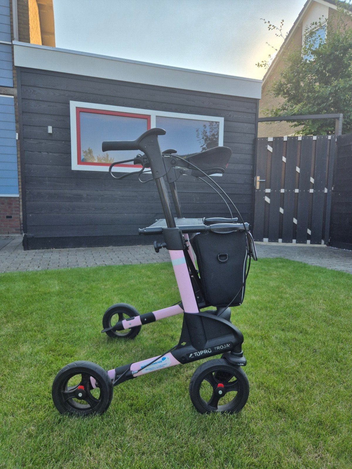 Rollator   roze met tas en zit inklapbaar, Ophalen of Verzenden, Gebruikt