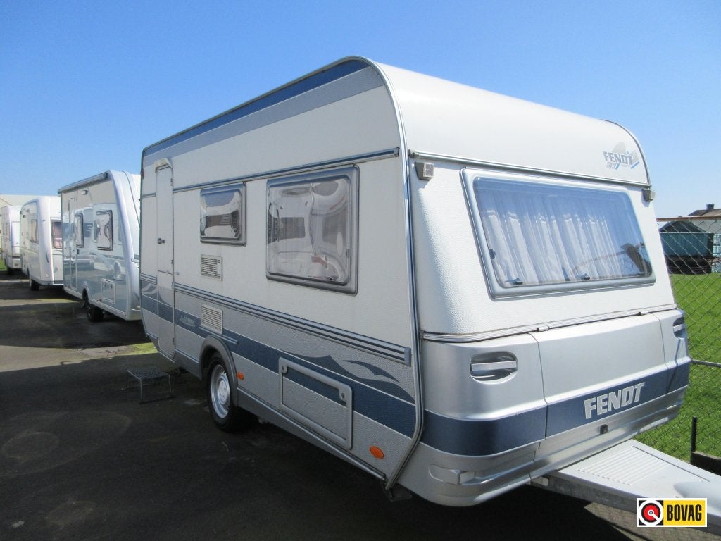 Fendt Saphir 450 Q, Caravans en Kamperen, Caravans, Treinzit, 750 - 1000 kg, Fendt, Schokbreker