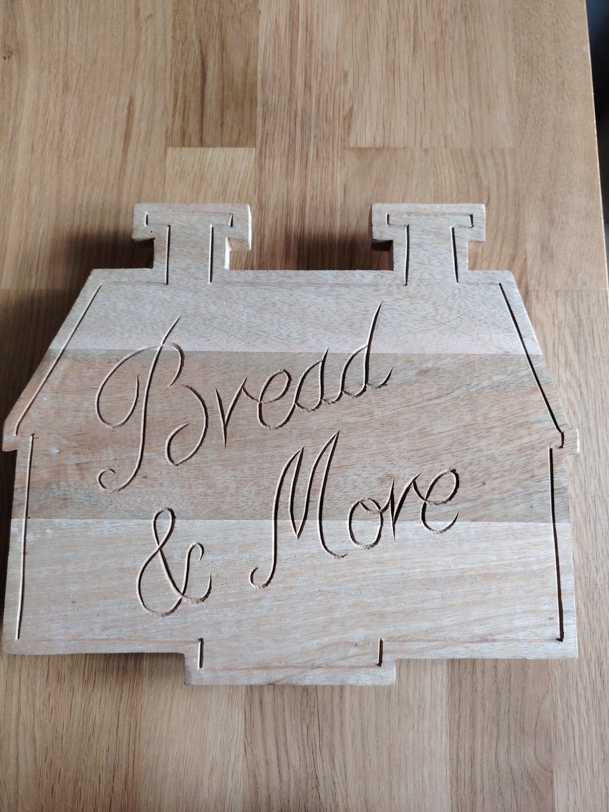 Riviera Maison Broodplank "Bread & More" Huisvorm, Huis en Inrichting, Keuken | Keukenbenodigdheden, Ophalen of Verzenden