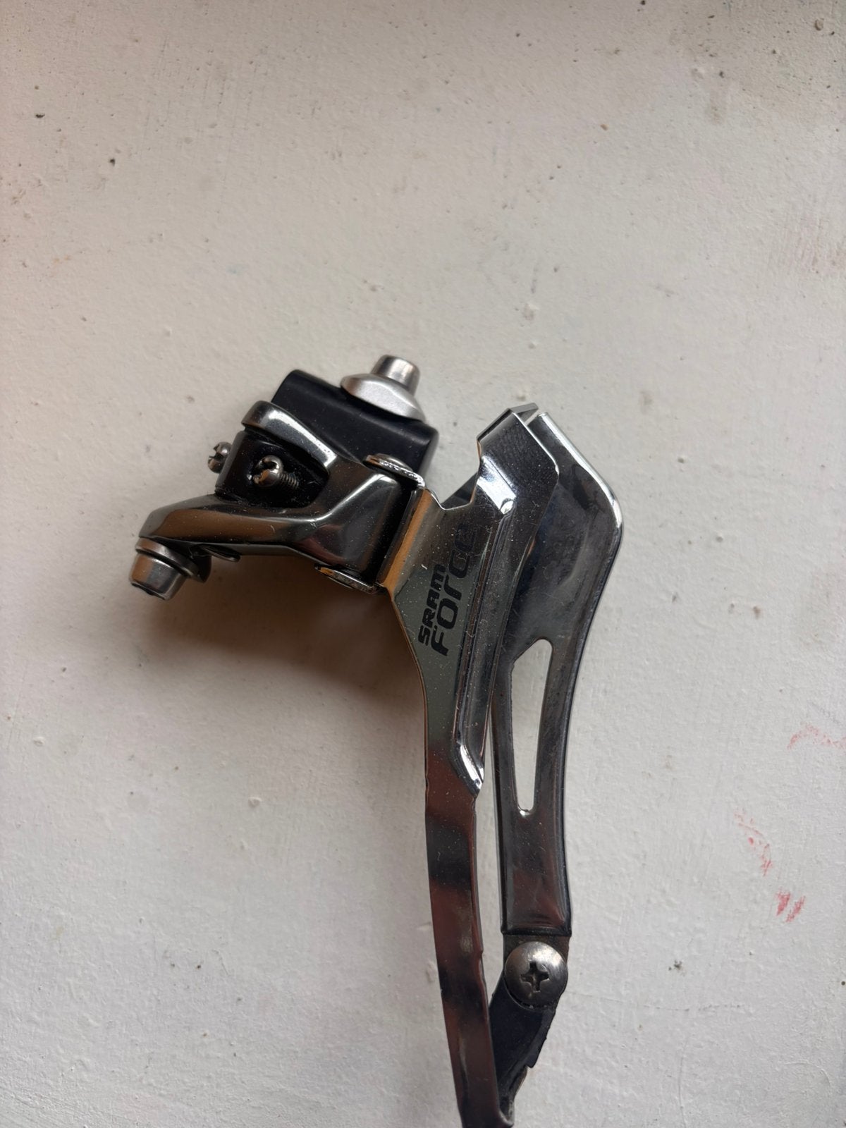 SRAM Force voorderailleur – Braze-on, Fietsen en Brommers, Fietsonderdelen, Ophalen of Verzenden, Zo goed als nieuw
