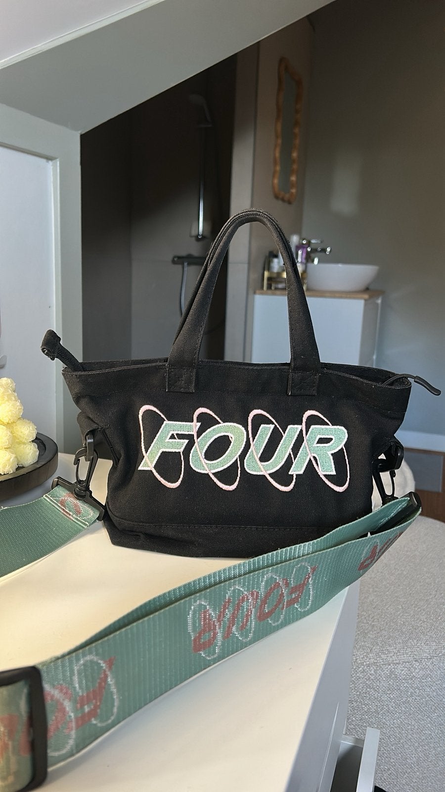 Four tas XS Matcha, Minder dan 40 cm, Nieuw, Ophalen of Verzenden, Overige kleuren