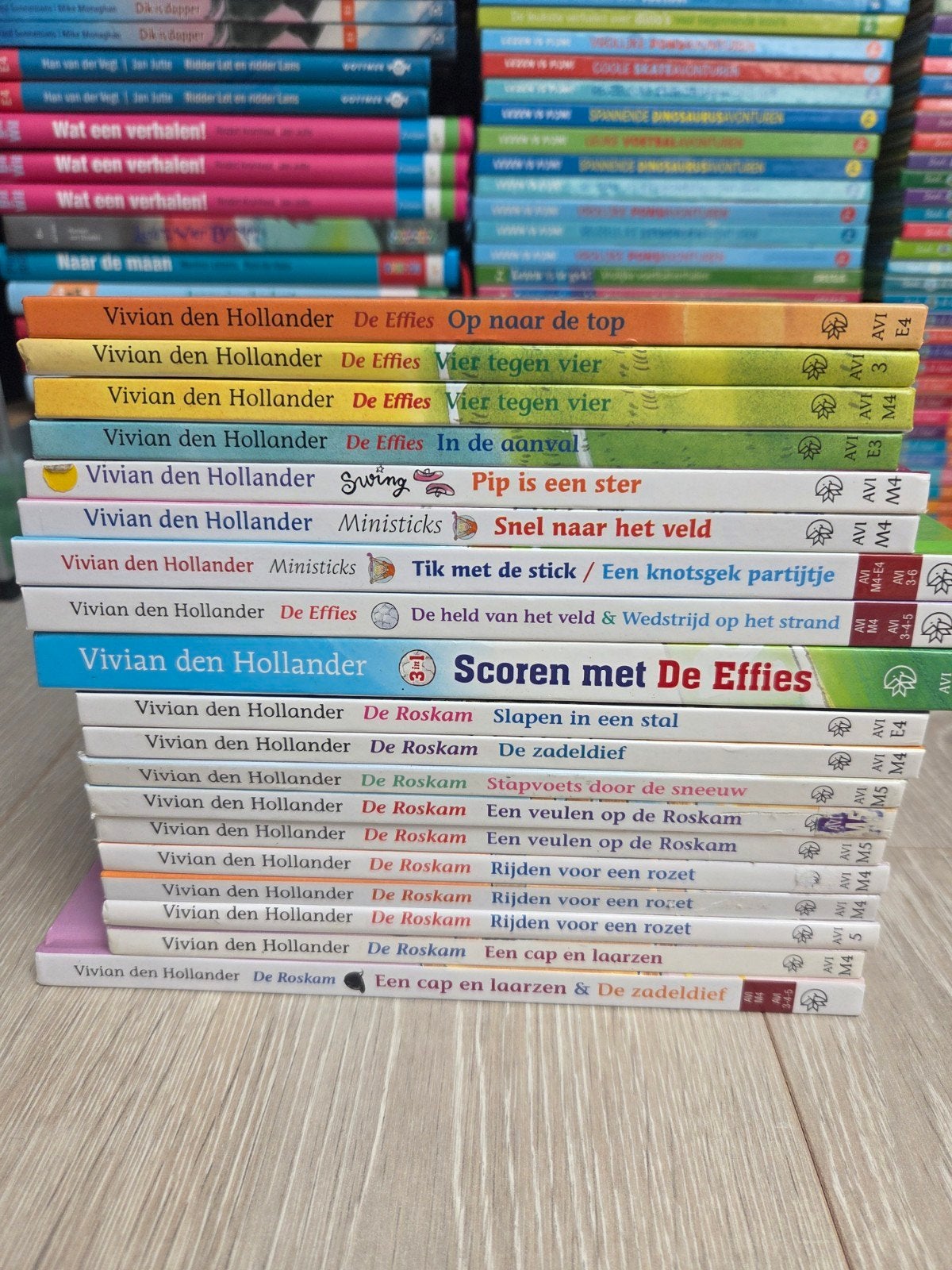 De Roskam + Effies + Swing + Ministicks - Den Hollander, Boeken, Ophalen of Verzenden, Gelezen, Fictie algemeen