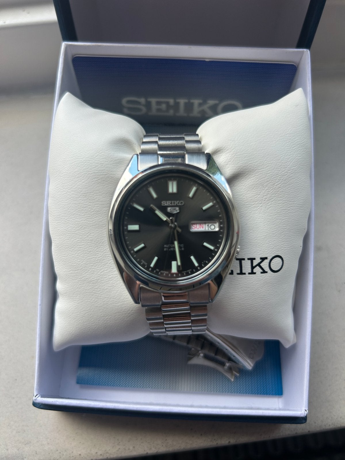 Seiko 5 SNXS79J1 met papieren en doos, Ophalen of Verzenden, Zo goed als nieuw, Staal, Seiko