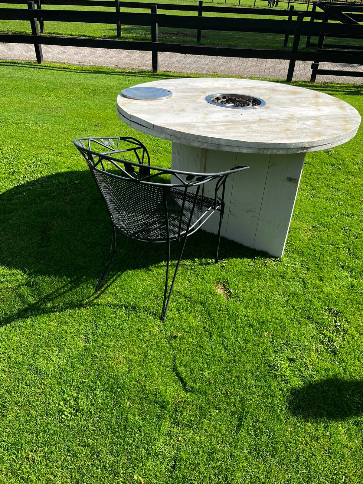 Vuurtafel met 4 stoelen, Tuin en Terras, Ophalen of Verzenden, Gebruikt, Rond