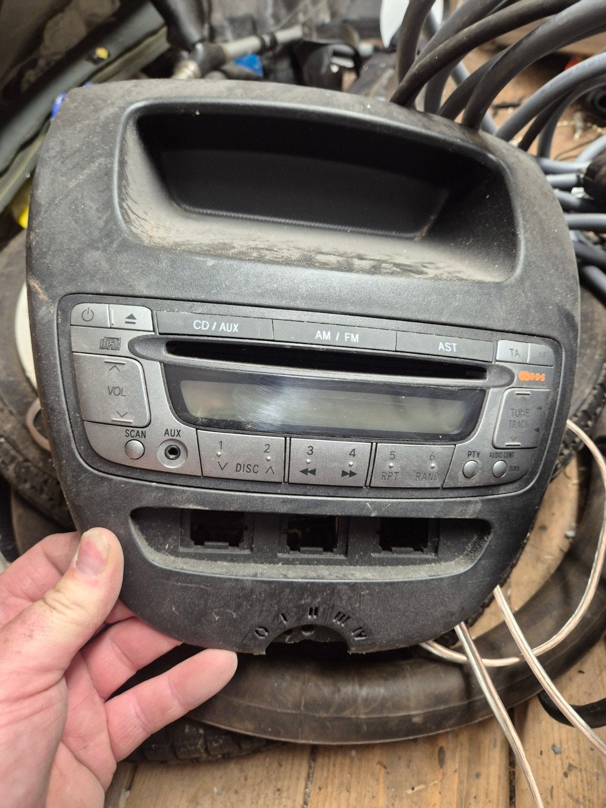 autoradio met frame aygo, Auto-onderdelen, Ophalen of Verzenden, Nieuw, Toyota
