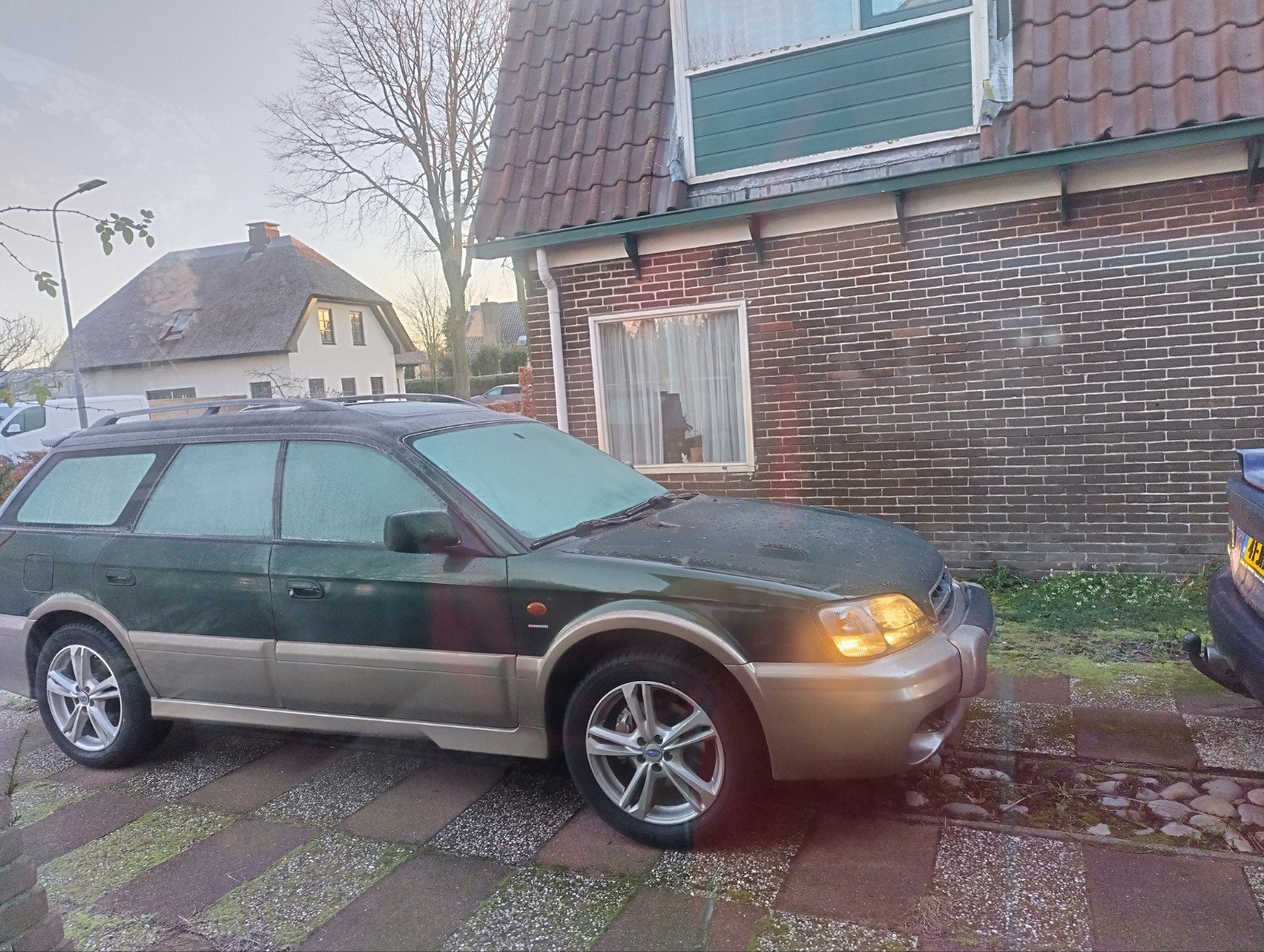 Subaru Legacy 3.0 H6 St.wgn Outback AUT AWD 2001 Groen, Auto's, Automaat, 1800 kg, Beige, Legacy