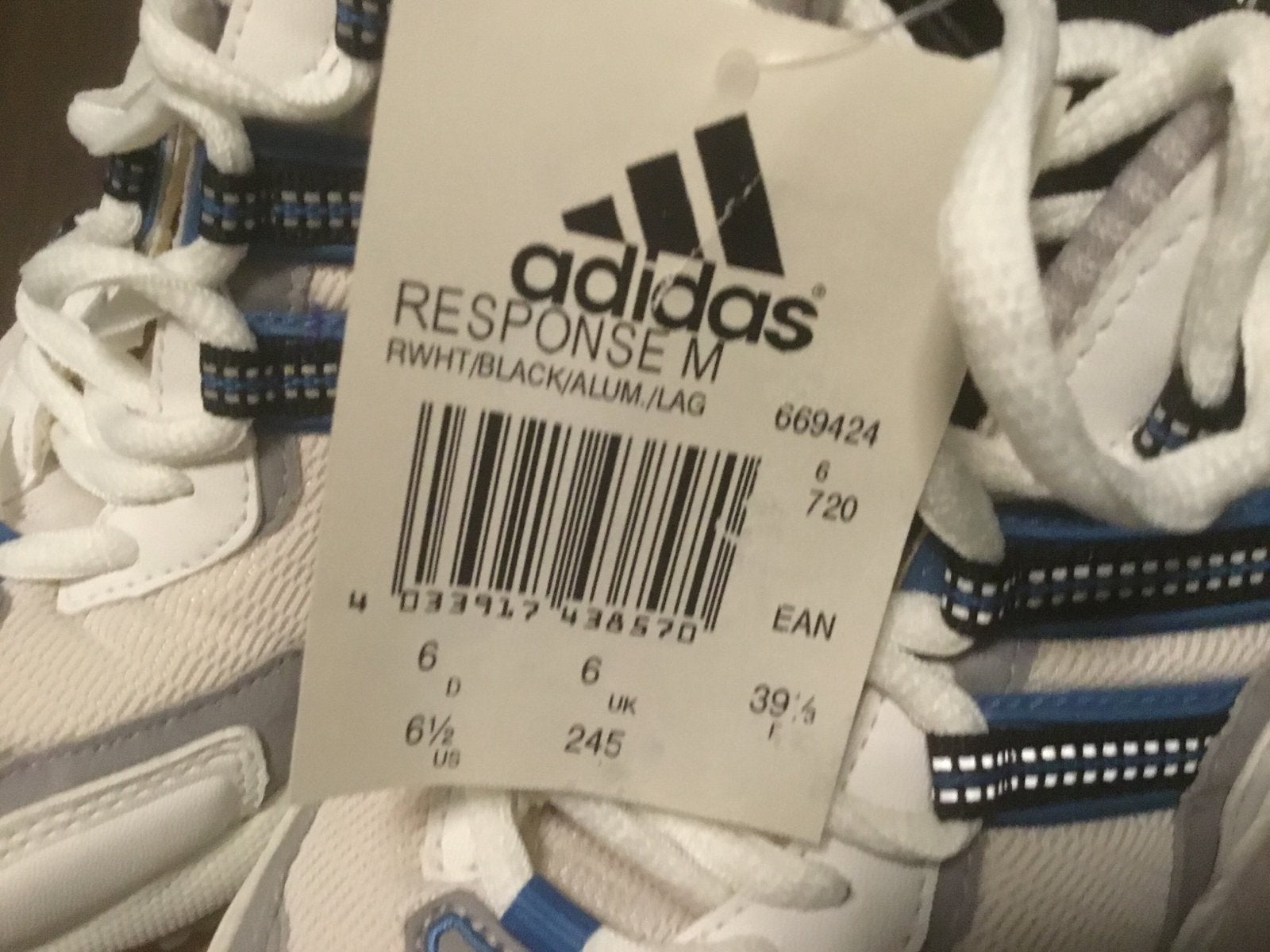 Adidas Response M Sneakers - Nieuw met label, Kleding | Dames, Schoenen, Ophalen of Verzenden, Nieuw, Wit, Sneakers of Gympen