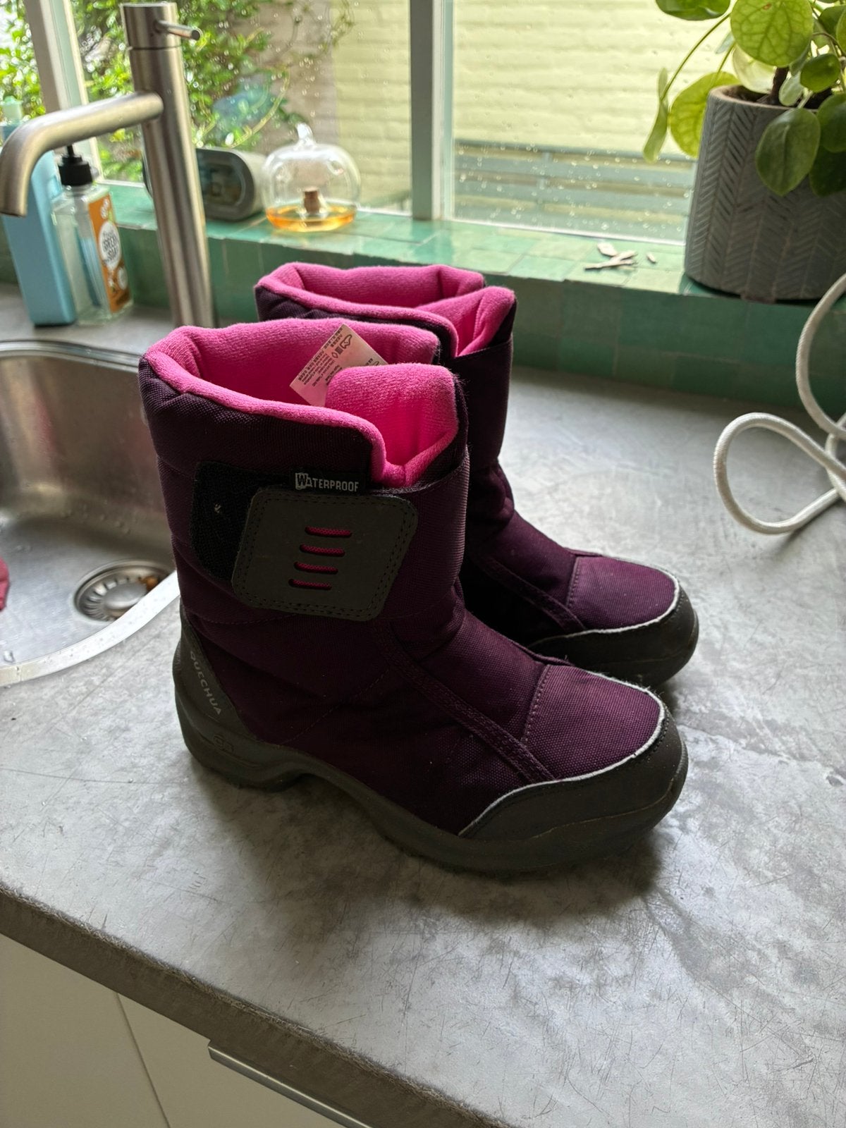 Quechua snowboots maat 33, Ophalen of Verzenden, Zo goed als nieuw, Jongen of Meisje, Laarzen